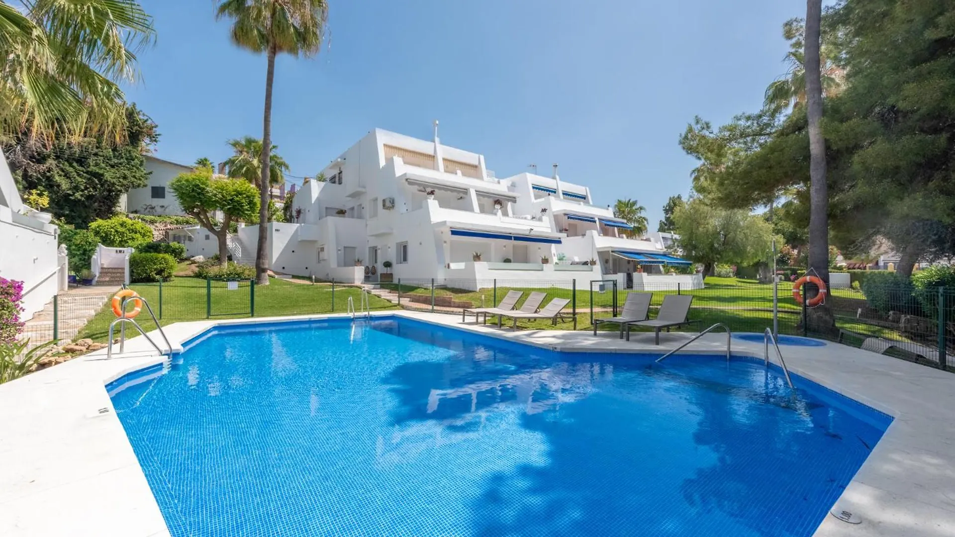 Sol Y Paz 3, Nice Apartment With Great Location Marbella